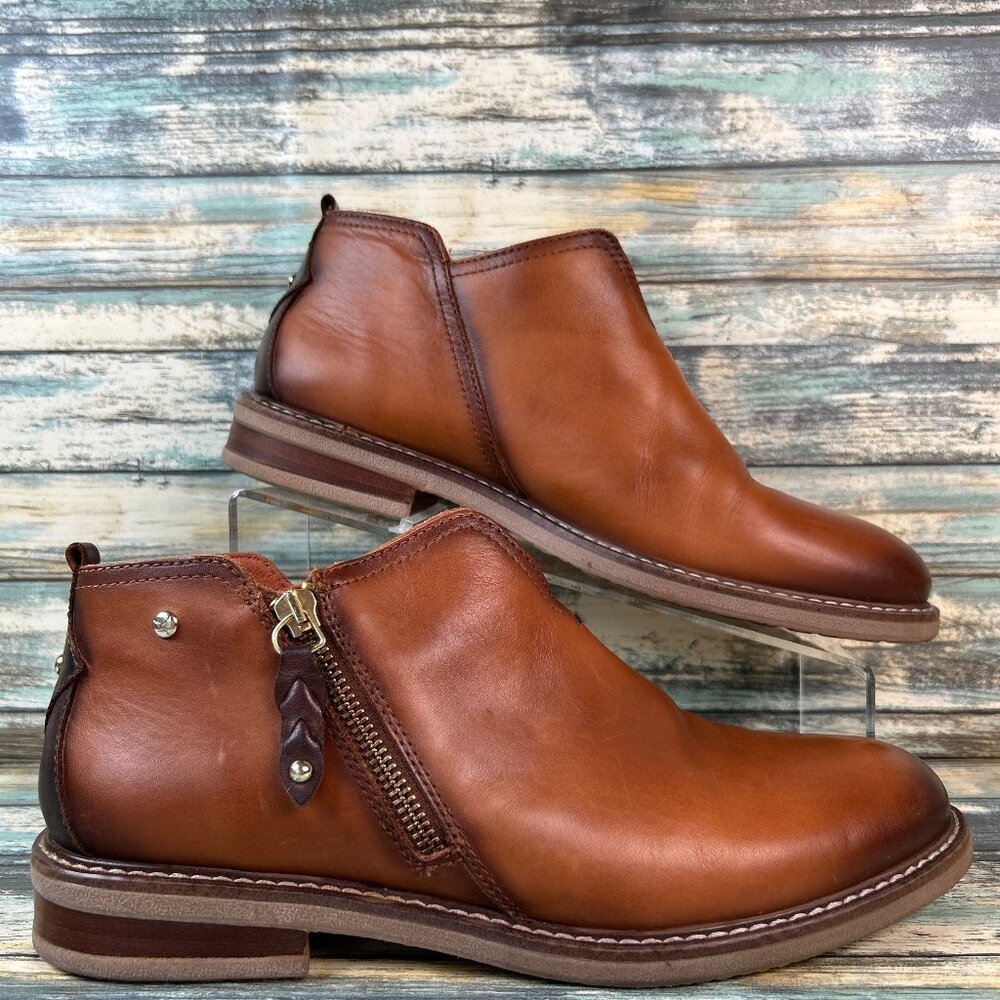 Pikolinos Womens Aldaya V Cut Ankle Boot Ladies Size 10-10.5/41 Low Heel Brown